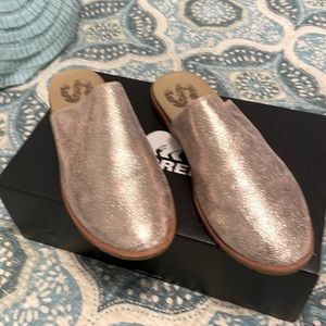 Sorel Ella Mule Rose Gold Slide Shoes Sz 8.5